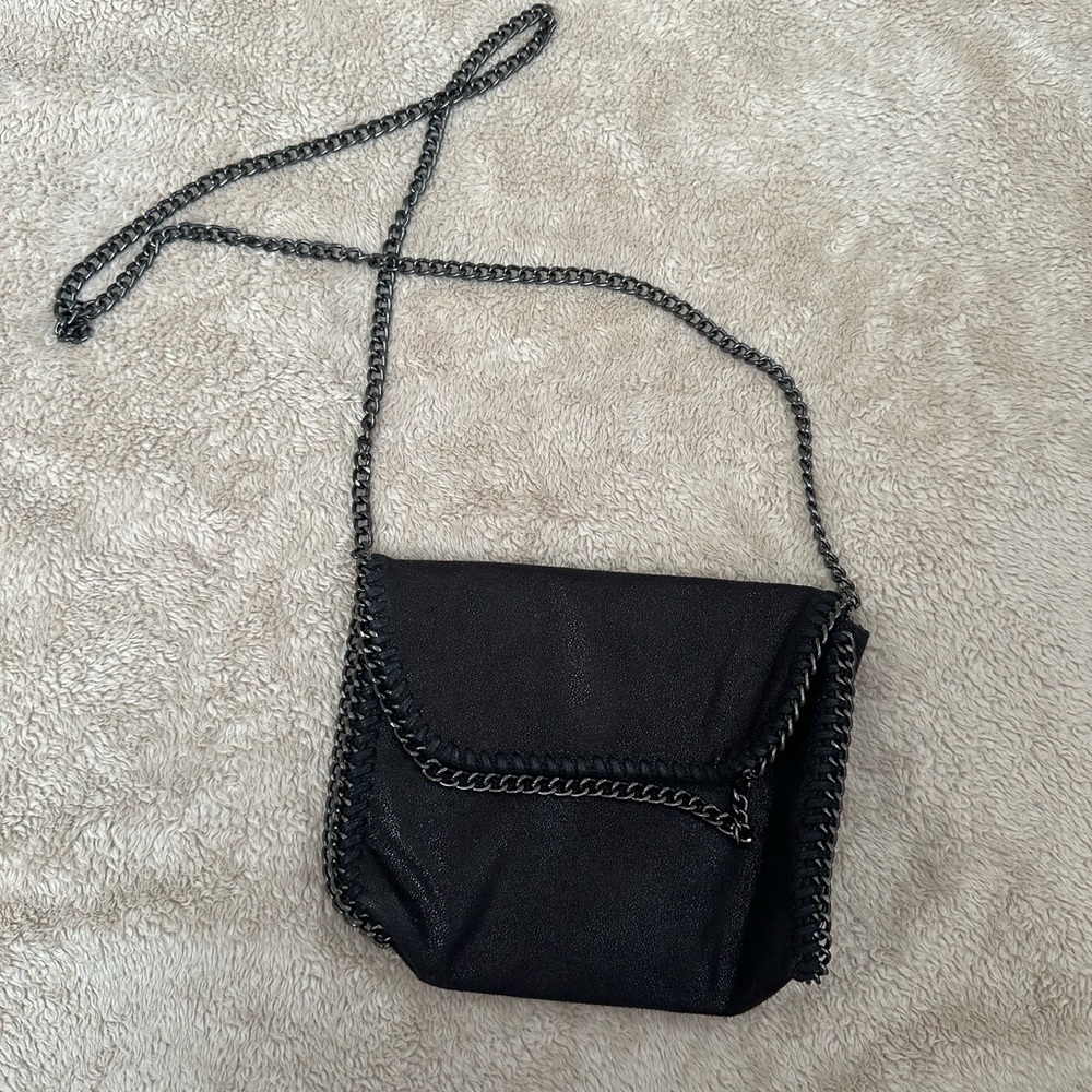 Black metallic chain bag